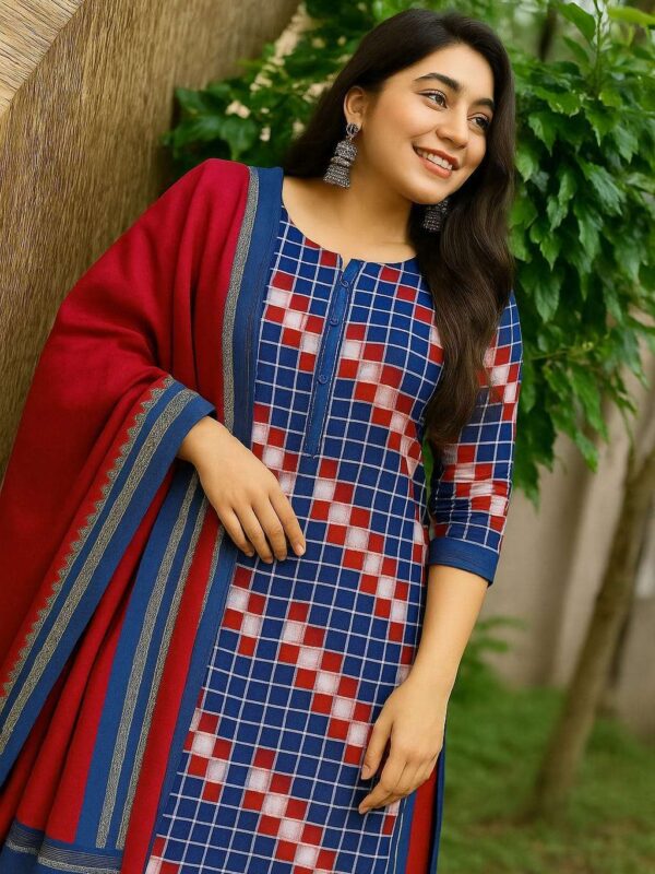 Red saptaper Bichitrapuri