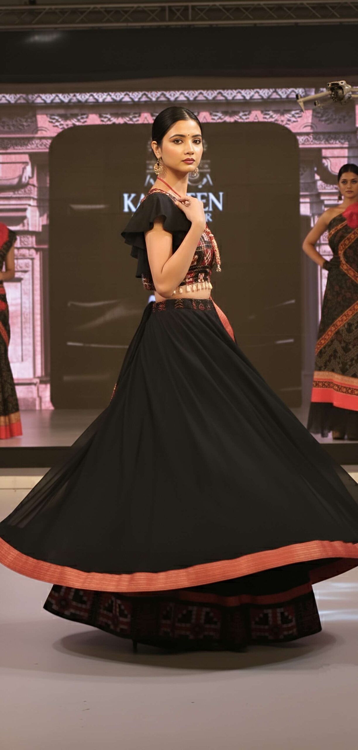 Black saptaper silk kaudi lehenga - Image 4