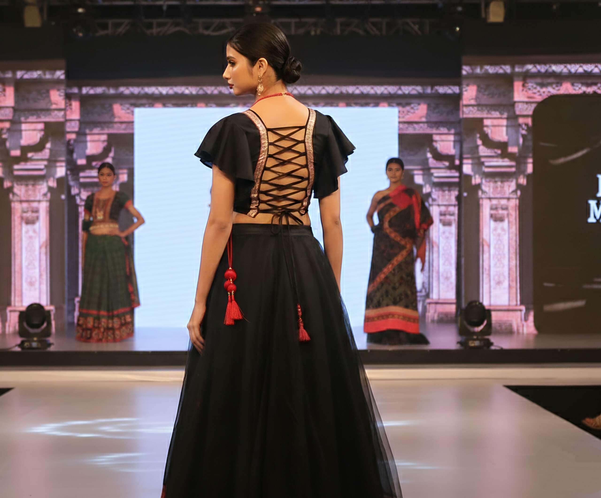 Black saptaper silk kaudi lehenga - Image 5