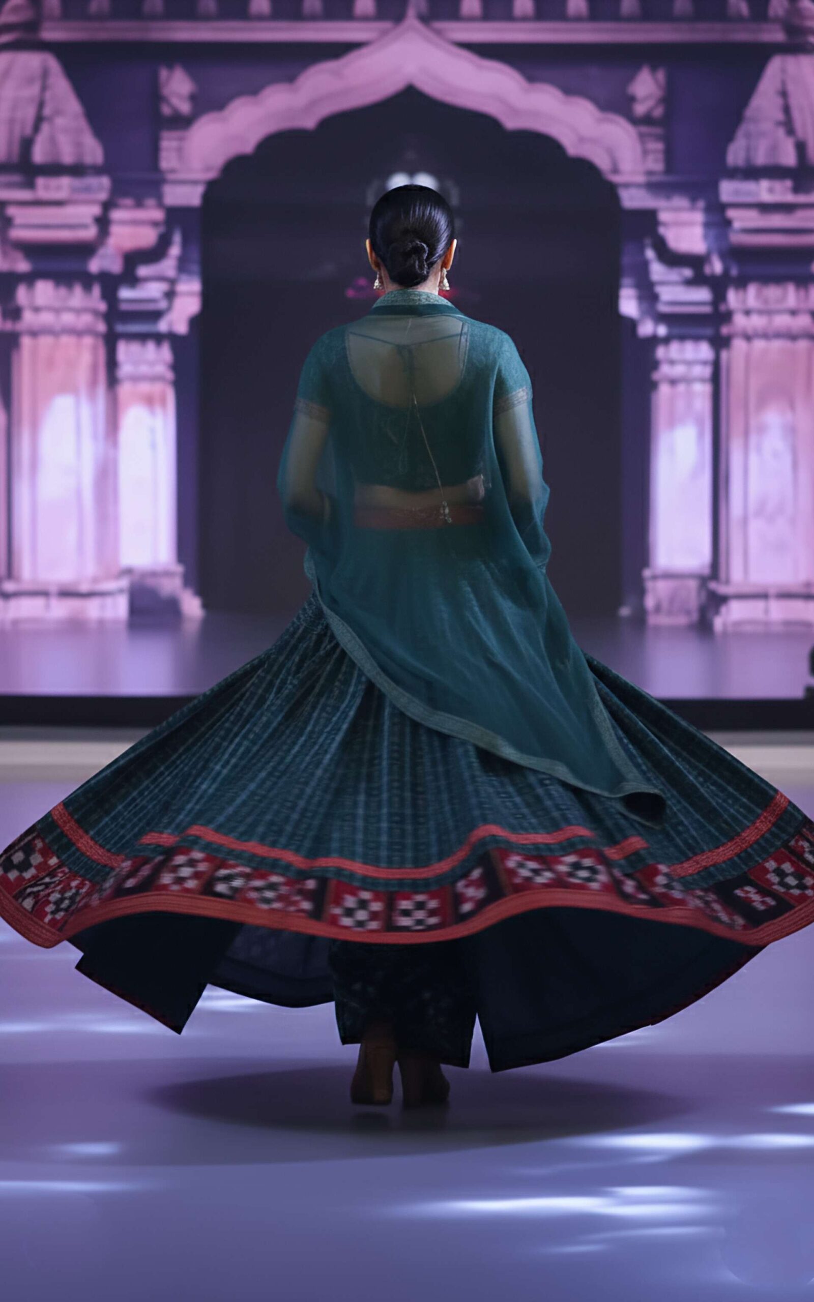 Green saptaper unique design lehenga - Image 3
