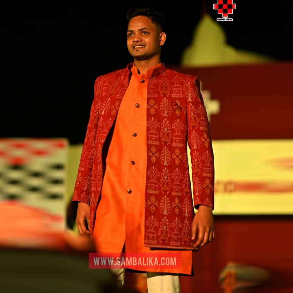 Saffron Tribal sherwani with inner halfsleeves jacket - Image 4